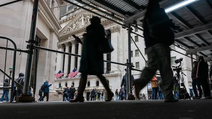 What to do if the stock market’s big drop is getting to you
