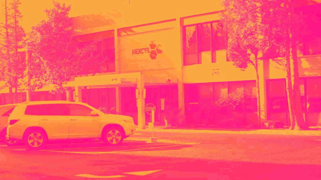 3 Reasons to Avoid HXL and 1 Stock to Buy Instead