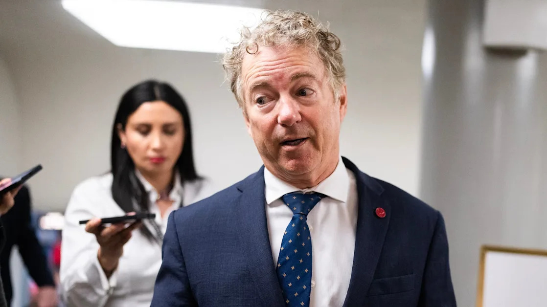 GOP senator says tanking markets 'spooked' Trump into pausing tariffs