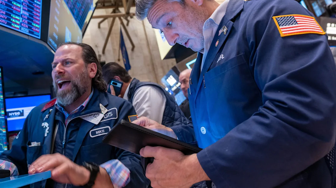 Stocks tank again in mid-day reversal that erases 4% gain