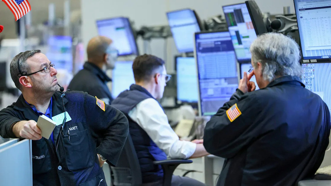 Market drop wipes out some gains of historic rally as tariffs sink in