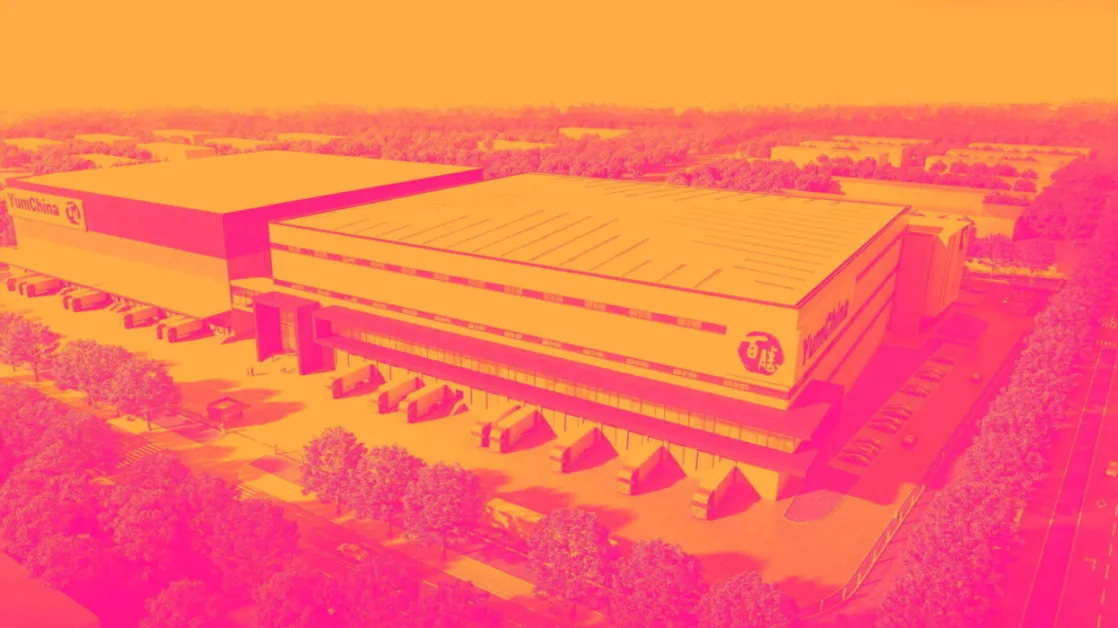 3 Reasons to Sell YUMC and 1 Stock to Buy Instead