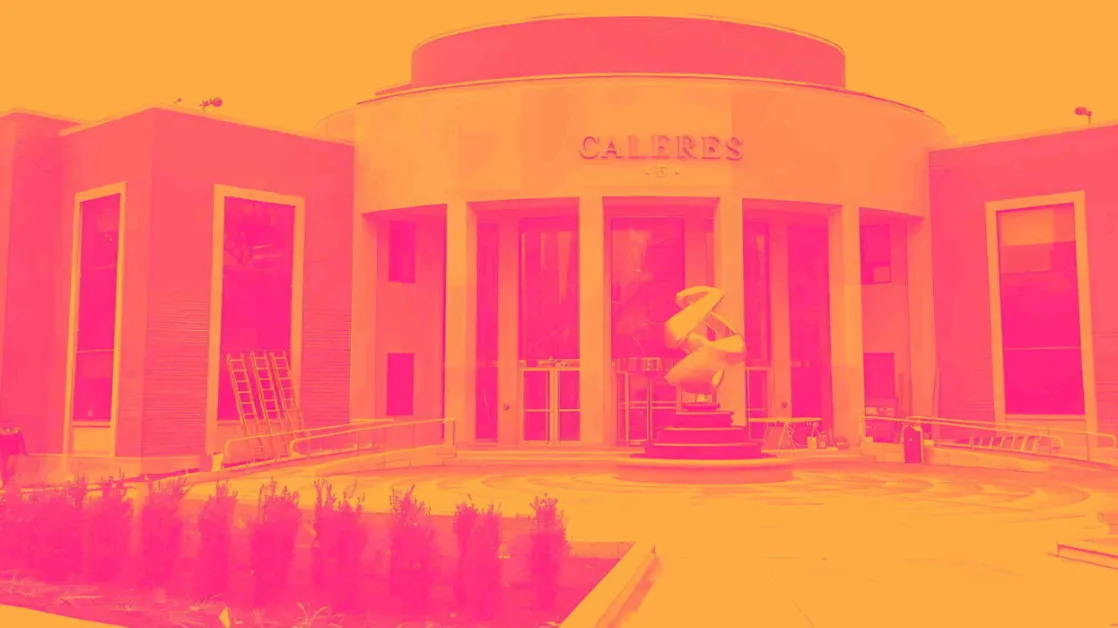 3 Reasons to Avoid CAL and 1 Stock to Buy Instead