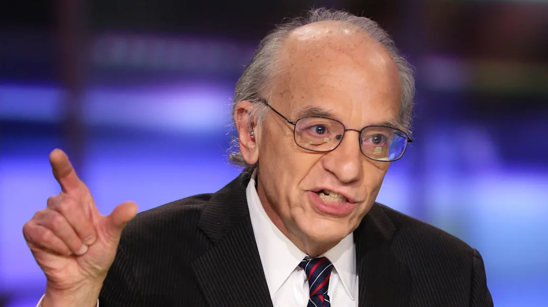 Wharton's Jeremy Siegel says a rattled consumer and huge China tariffs mean stocks aren't out of the woods