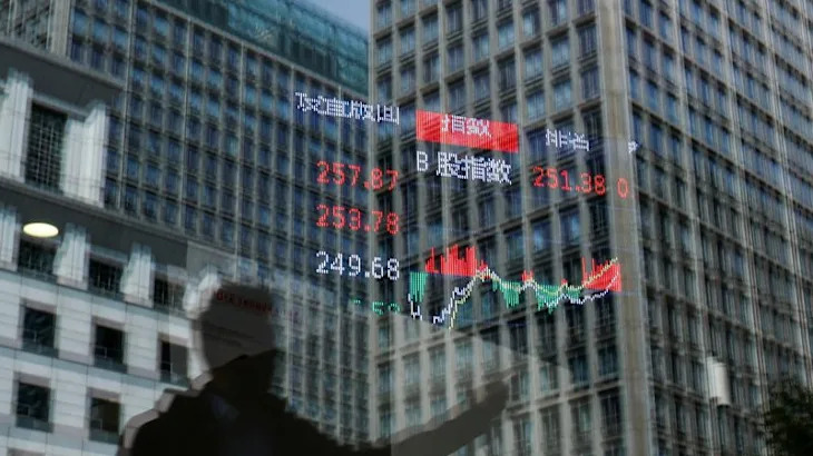 Global credit default spreads narrow as markets rally