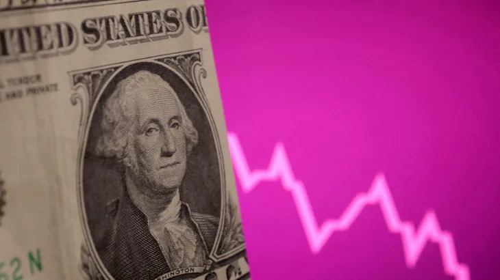 Analysis-Market distress could see trillions of dollar holdings seek currency protection