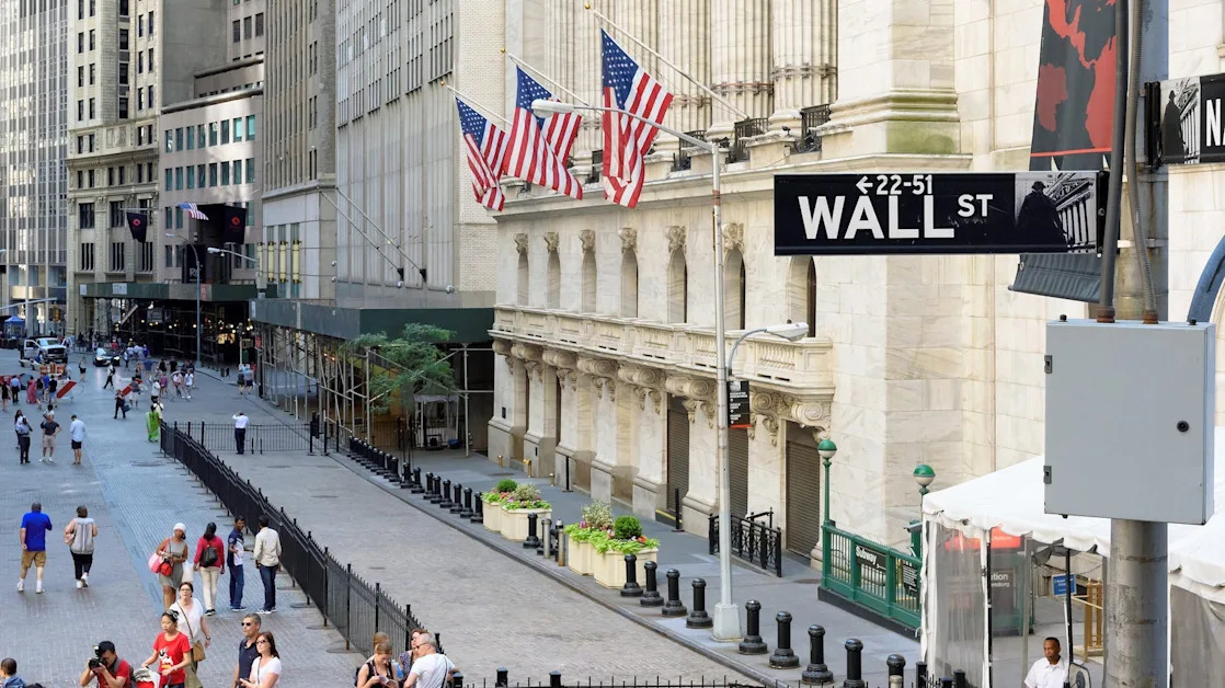 Why a top strategist is sticking with his call for stocks to surge 22% even as the trade war roils markets