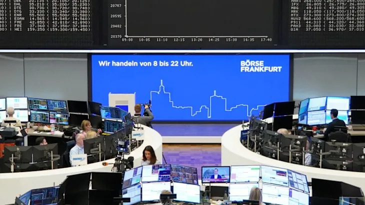 US stocks edge up, bonds and the dollar steady as tariff turmoil eases
