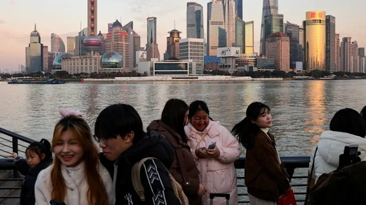 China's customs administration encourages companies to expand in diverse markets