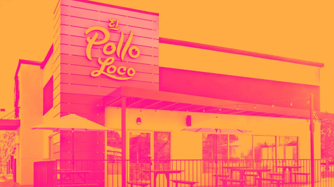 3 Reasons to Avoid LOCO and 1 Stock to Buy Instead