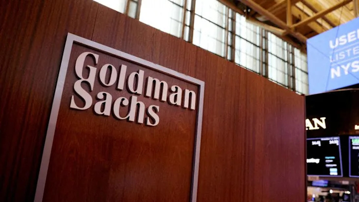Hedge funds' 2025 selling focuses on discretionary stocks, Goldman data shows