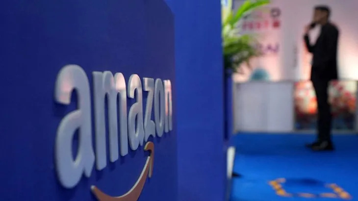 India under tariff pressure to give Amazon and Walmart full market access, FT reports