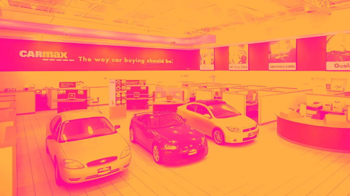 KMX Q1 Earnings: CarMax Matches Revenue Expectations, Misses Profit Targets Amid Shifting Market Dynamics