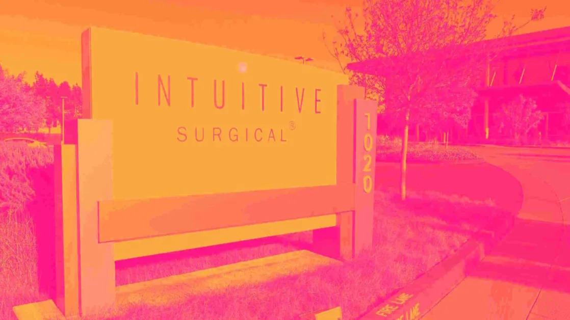Intuitive Surgical (NASDAQ:ISRG) Surprises With Strong Q1 But Stock Drops