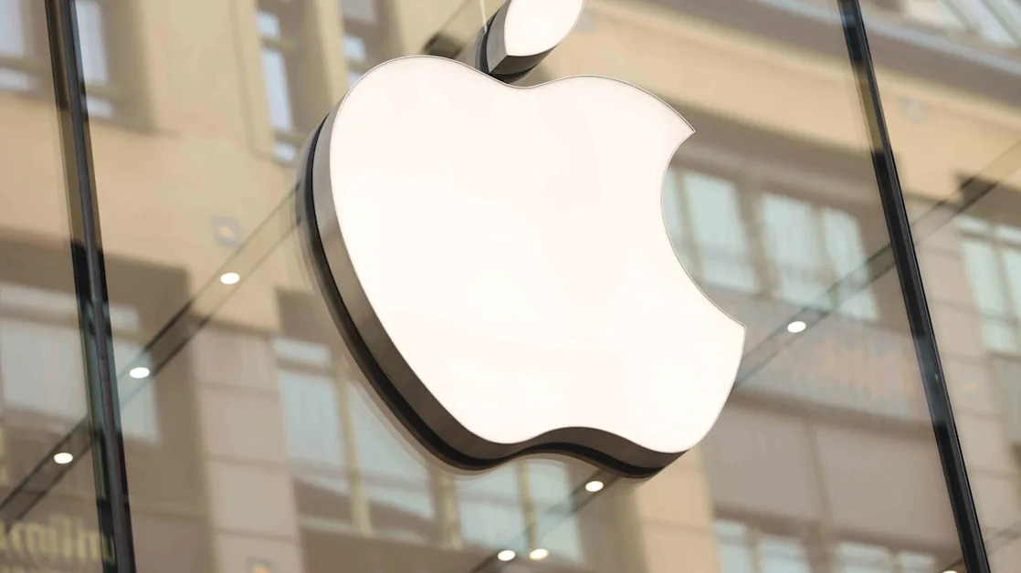 EU fines Apple, Meta $800M Combined for Violating Digital Markets Act