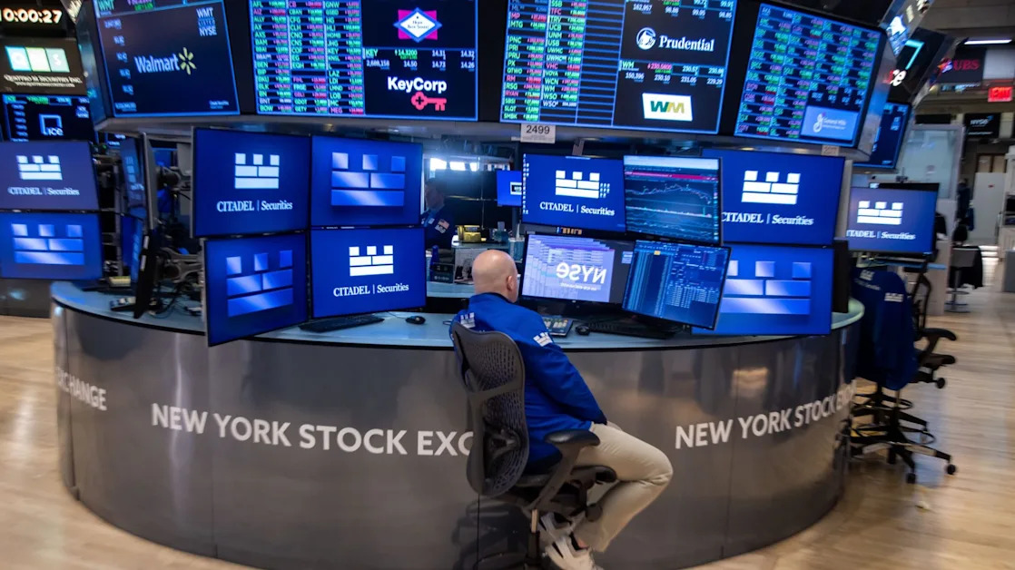 Stock market rebounds for second straight day as the White House signals even more strongly it wants to make nice on tariffs