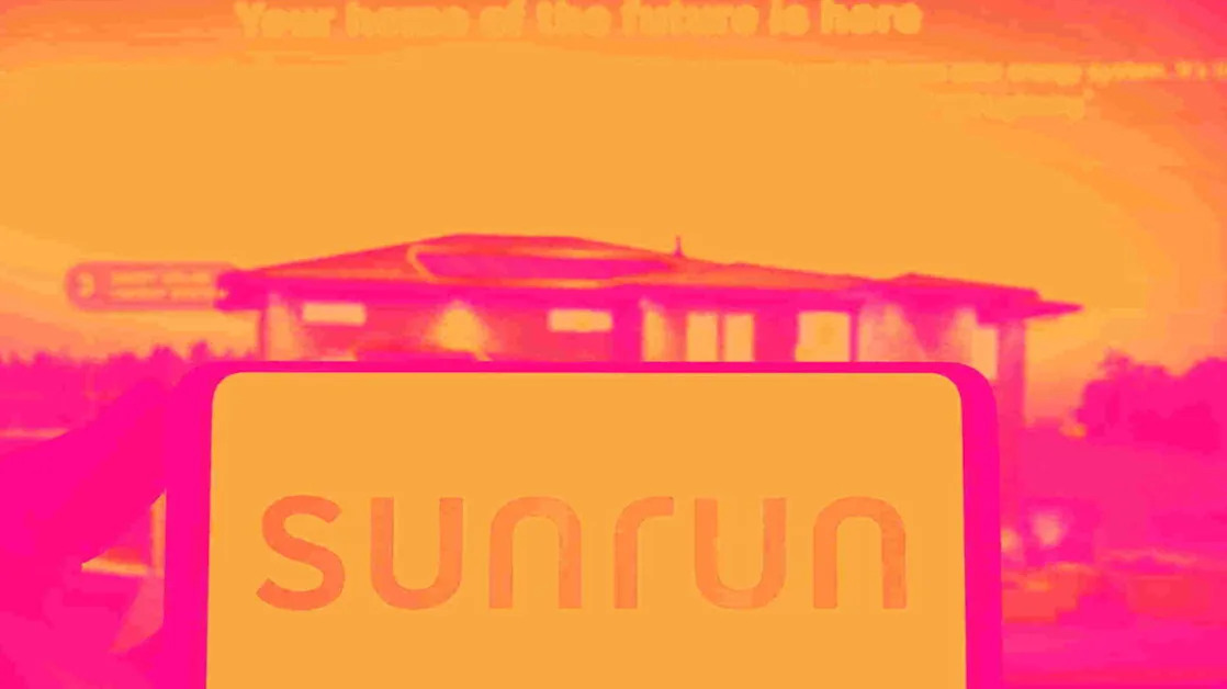 3 Reasons RUN is Risky and 1 Stock to Buy Instead