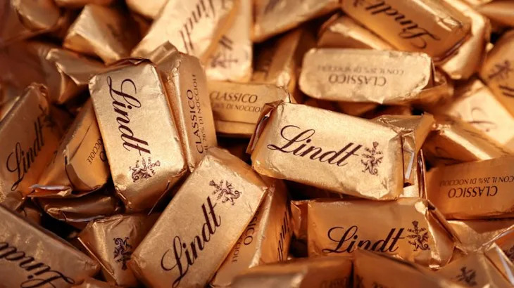 Lindt holds back on Canada supply shift, boosts local stocks