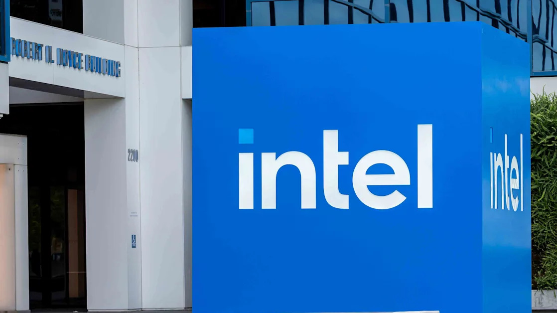 Top Stock Movers Now: T-Mobile US, Intel, Alphabet, and More