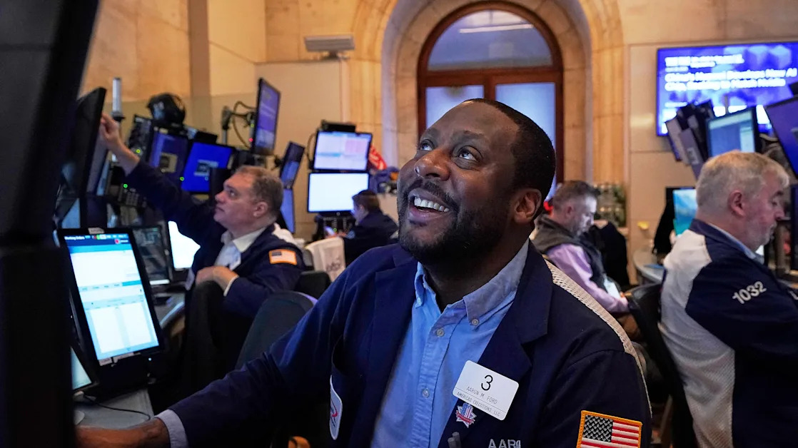 Wall Street takes a breath ahead of another week full of potential swings