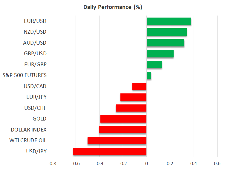 Dollar Struggles to Maintain Its Recent Gains