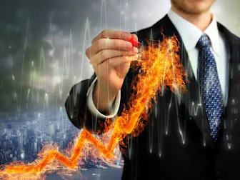 HSBC vs. SAN: Which Global Bank Deserves a Spot in Your Portfolio?