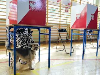 Revved-Up Polish Assets Dip as Election Erodes Pro-EU Tilt