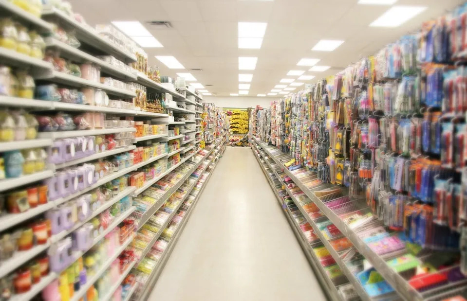 Dollar General Surges on a Return to Profit Growth. Is This Recession-Proof Stock Still a Buy?