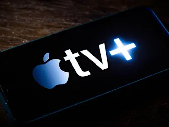 Is Apple or Disney Stock a Better Buy?