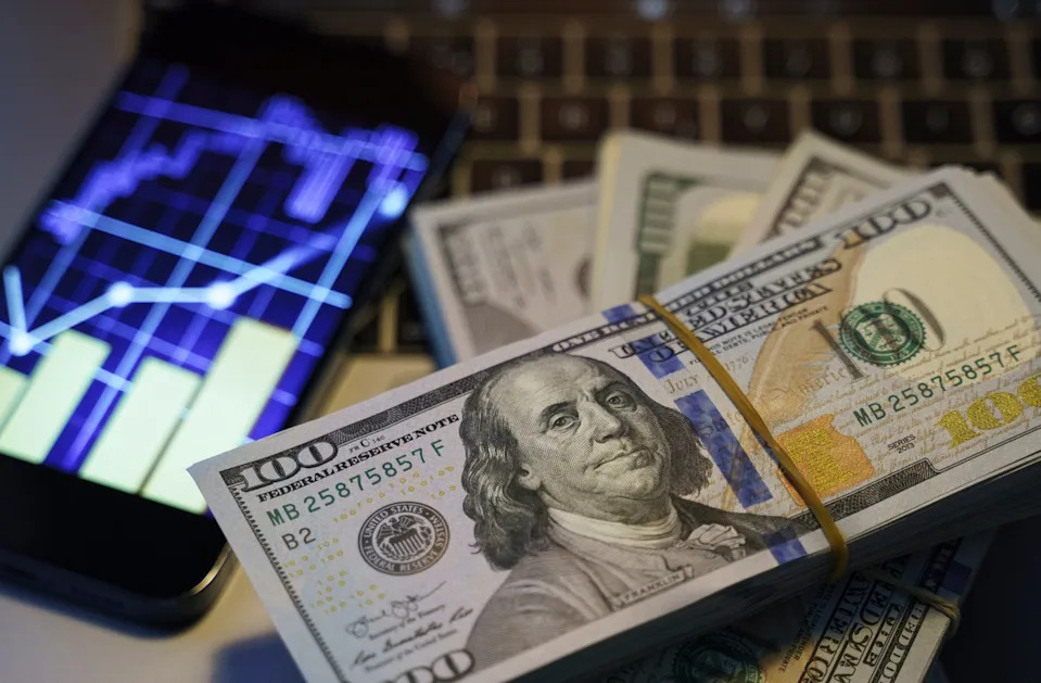 3 Magnificent Stocks to Buy in June