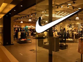 NIKE's China Recovery Stalls: Can It Regain Its Edge in Asia?
