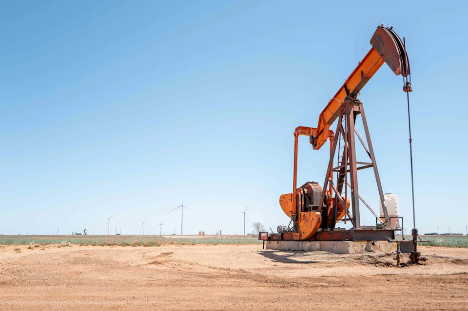 Oil Prices Jump to 2-Month High on Middle East Concerns, Trade Optimism